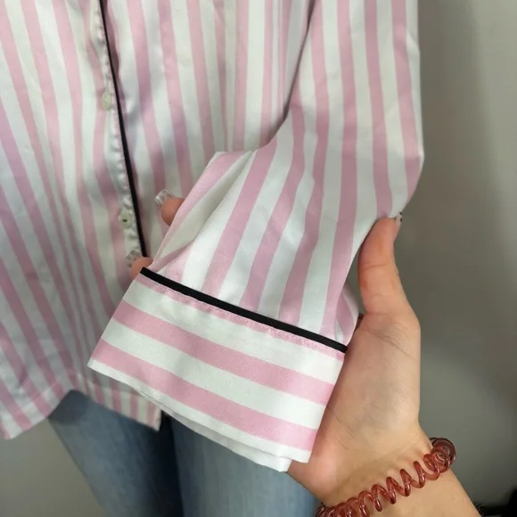 Victoria’s Secret satin stripe night top - Picture 3 of 10